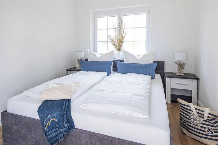 Ganze Wohnung, Landhausvilla Süderhafen - Kleiner Luxus - Kleiner Luxus in Nordstrand (Gemeinde), Nordstrand