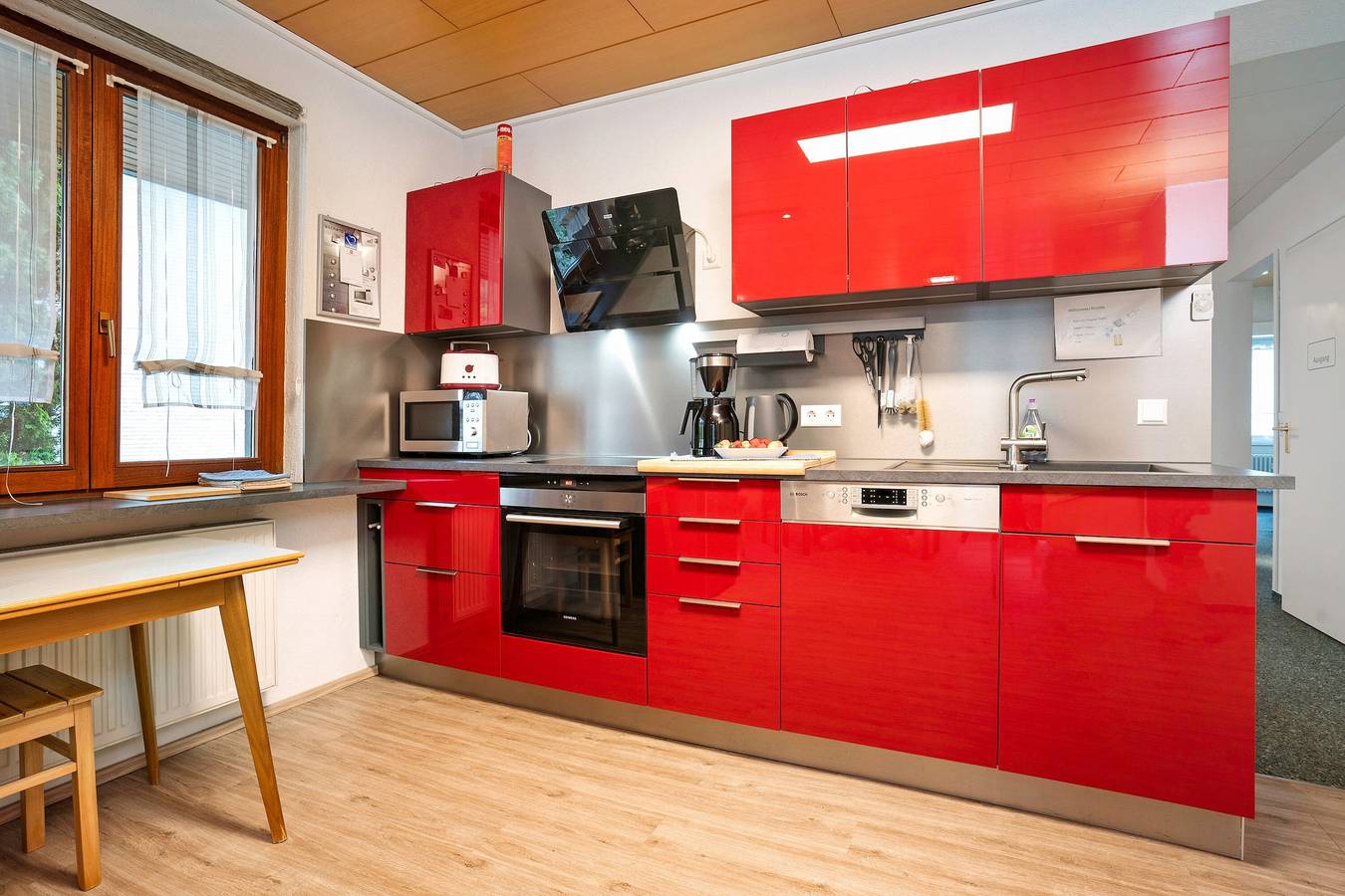 Ganze Wohnung, Ferienwohnung 'Paulinenstrasse' mit Bergblick und Wi-Fi in Bad Wildbad, Nordschwarzwald