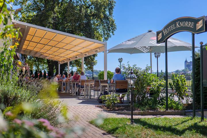 Hotel für 3 Personen, mit Terrasse und Garten, kinderfreundlich - 1