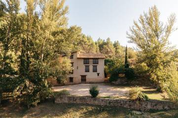 Casa rural con piscina para 29 personas, con piscina y jardín en Provincia de Teruel