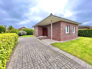 Ferienhaus für 3 Personen, mit Terrasse und Garten in Schillig