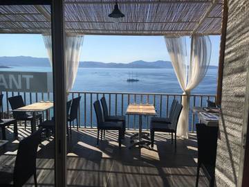 Hôtel pour 2 personnes, avec terrasse et vue, animaux acceptés à Cargèse
