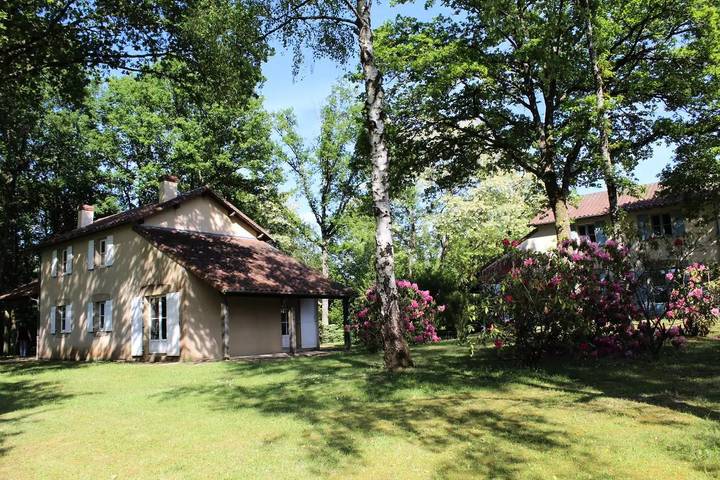 Gîte pour 6 personnes, avec jardin