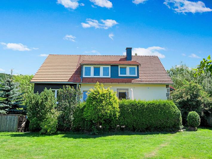 Bauernhof für 4 Personen, mit Terrasse und Garten in Diemelsee