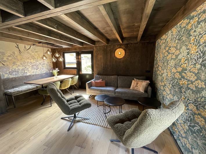 Lodge voor 6 personen, met terras en balkon/terras in Schoorl