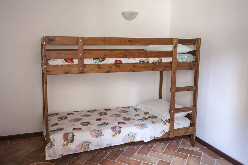 Ganze Wohnung, Renaissance-Boutique-Haus in Ronciglione, Viterbo Provinz