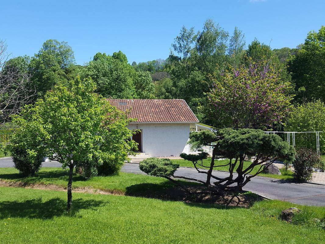 Gîte voor 6 personen met terras in Bartrès, Hautes-Pyreneeën