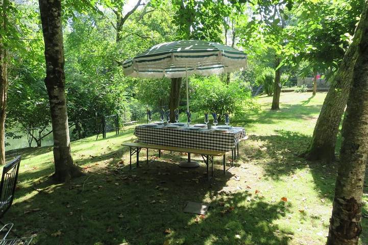 Location de vacances pour 4 personnes, avec Jardin à Saint-Front-de-Pradoux