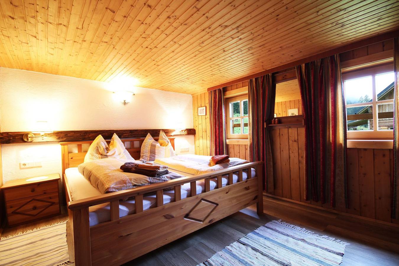 Ganze Ferienwohnung, Hütte für bis zu 9 Personen in St. Nikolai im Sölktal, Tauern