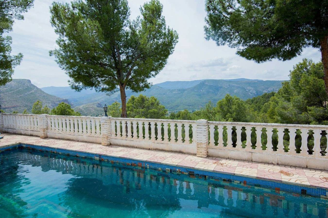 Villa pittoresque à Chulilla avec piscine privée in Chulilla, Province de Valence