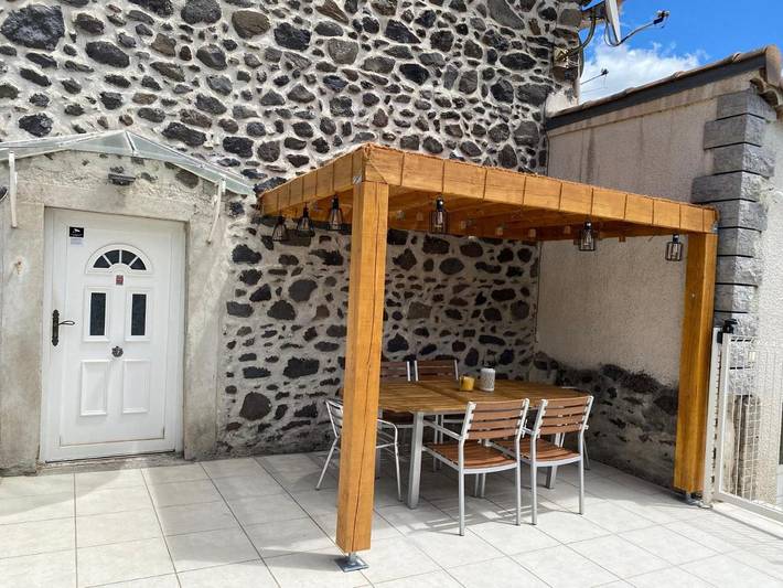 Location de vacances pour 6 personnes, avec jardin et sauna ainsi que piscine et jacuzzi à Darbres - 2