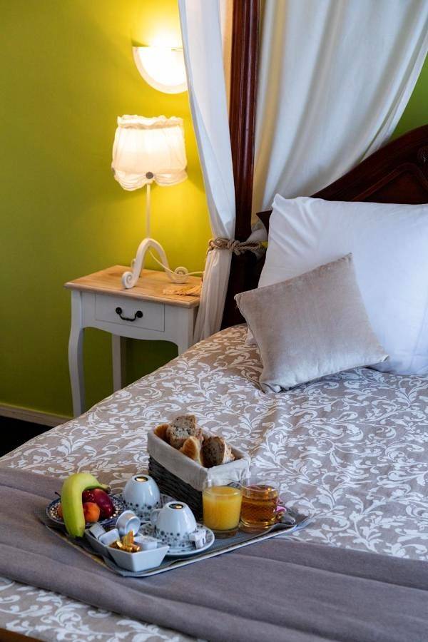 Hôtel pour 2 personnes, avec vue, animaux acceptés à Sully-sur-Loire - 4