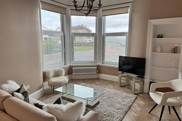 Holiday rental for 4 people, with garden in Largs