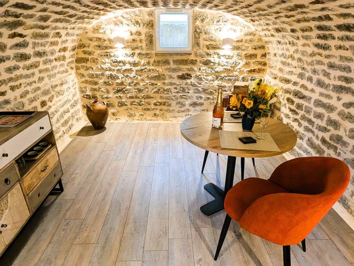 Burgundisches Ferienhaus für Paare mit Spa und Sauna in Region Avallon