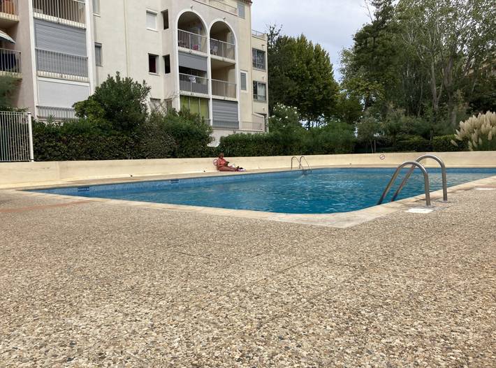 Appartement de vacances pour 4 personnes, avec terrasse et piscine