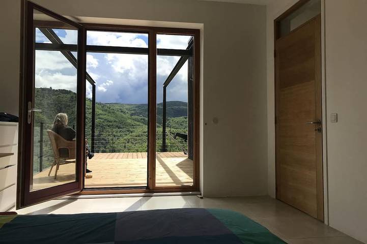 Location de vacances pour 10 personnes, avec balcon, animaux acceptés à Saint-Étienne-de-Serre - 3