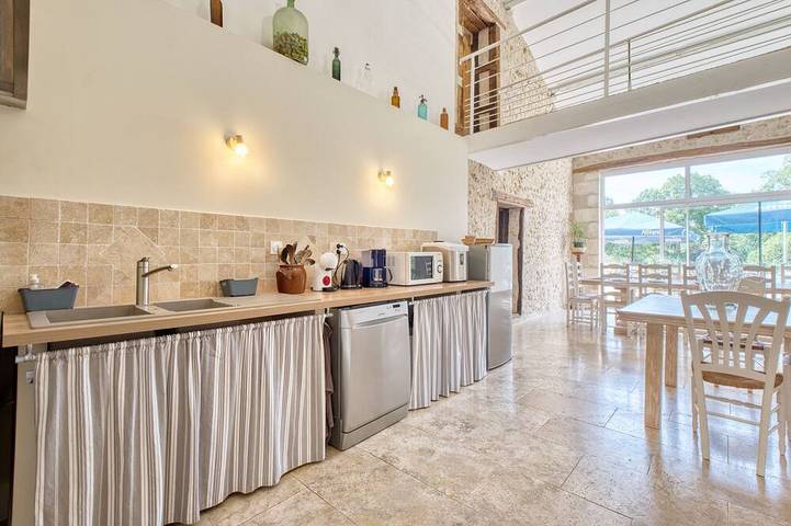Maison de campagne pour 14 personnes, avec Jacuzzi à Montrem - 4