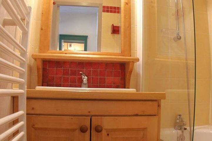 Apartamento entero, Valmorel: Apartamento 1 Dormitorio, Mascotas Permitidas, Balcón, Guardaesquís in Valmorel, Les Avanchers-Valmorel