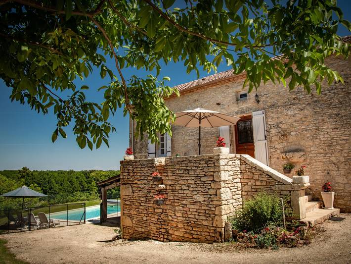 Ferienhaus für 8 Personen, mit Garten und Pool