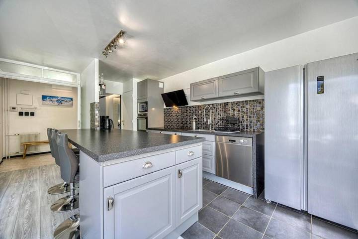 Gîte pour 2 personnes à Saint-Genis-Pouilly - 2