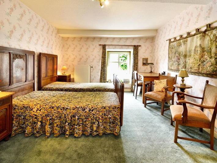 Location de vacances pour 9 personnes, avec jardin et terrasse à Paliseul - 4