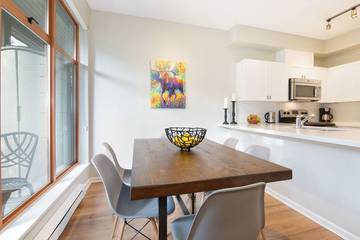 Villa for 7 Guests in Whistler, British Columbia, Picture 4