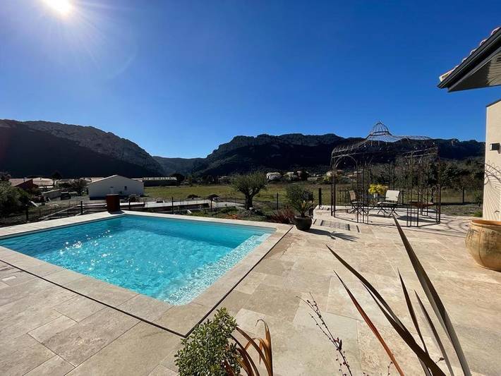 Chambre d’hôte pour 2 personnes, avec Terrasse et Jardin ainsi que Piscine et Vue à Saint-Paul-de-Fenouillet