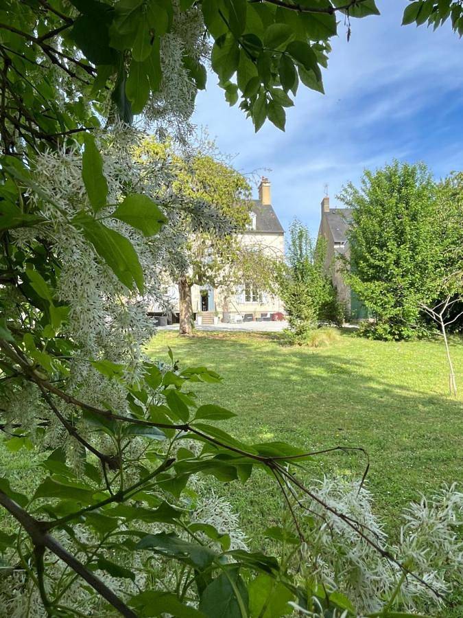 Gîte pour 2 personnes, avec Terrasse et Jardin à Fresnay-sur-Sarthe - 2