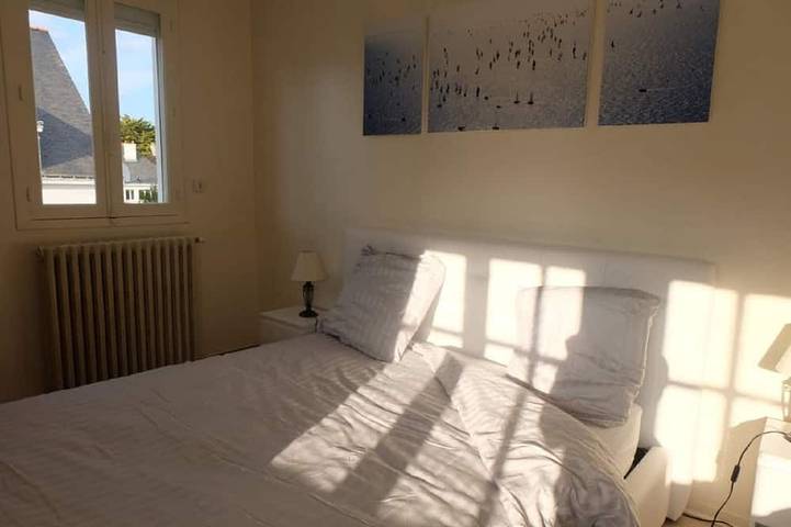 Gîte pour 5 personnes, avec jardin dans Plage Saint-Colomban - 2