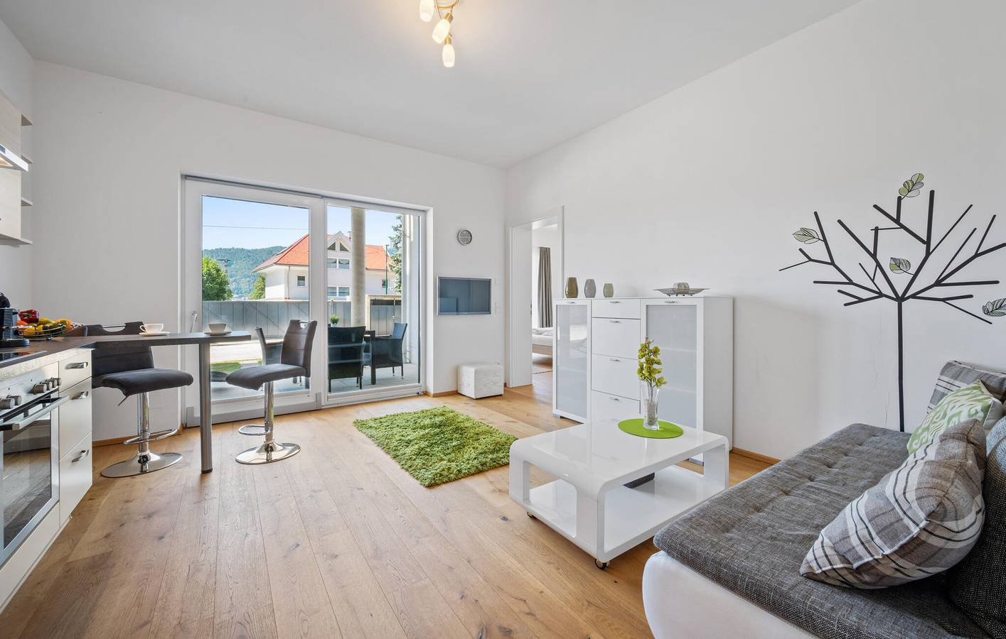 Ganze Ferienwohnung, Ferienwohnung für 4 Personen mit Terrasse in Pörtschach am Wörthersee, Klagenfurt-Villach