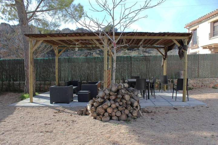 Casa rural para 4 personas, con jardín y terraza además de vistas y piscina en Ossa de Montiel - 4