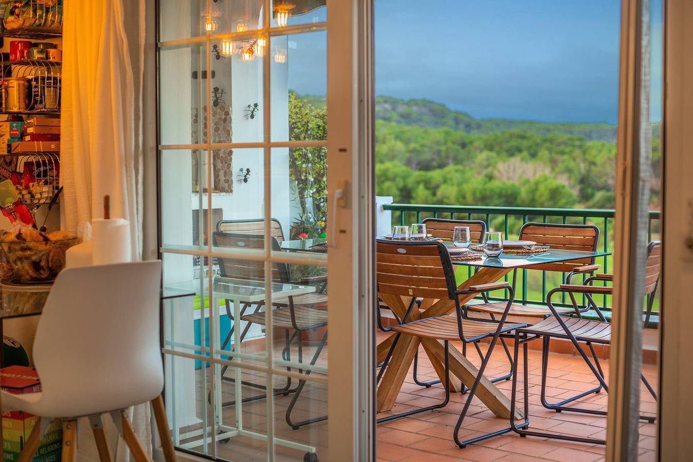 Apartamento entero, Apartamento 'Peaceful Flat Menorca Sea and Wifi' con vistas a la montaña in Son Parc, Es Mercadal