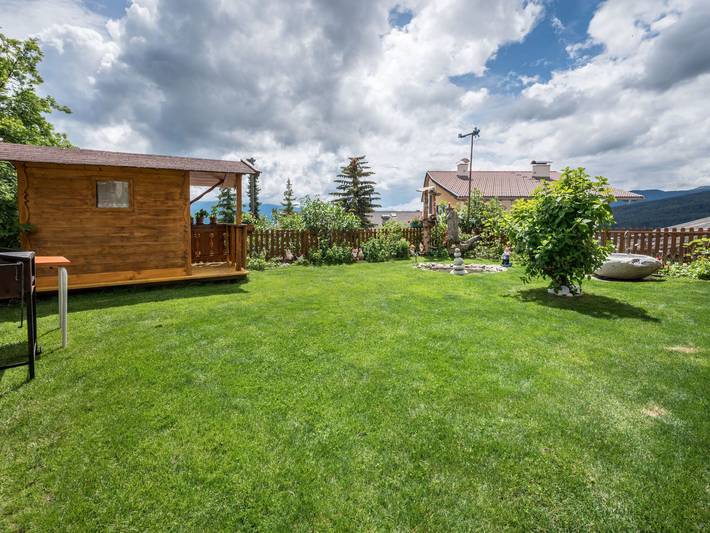 Ferienwohnung für 10 Personen, mit Balkon und Terrasse sowie Garten und Ausblick in Meransen - 4