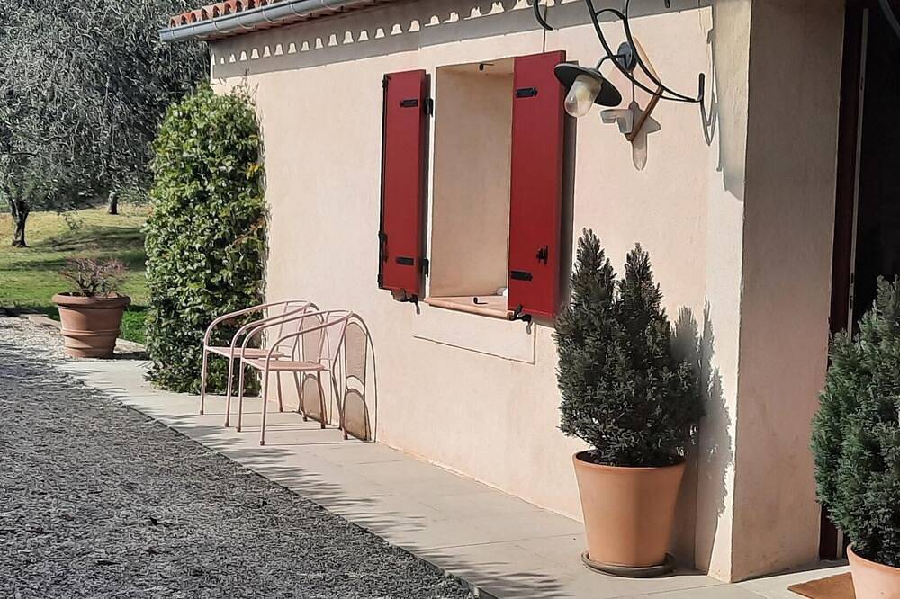 Gîtes de la Colline Oliviers in Saint-Blaise, Nizza Region
