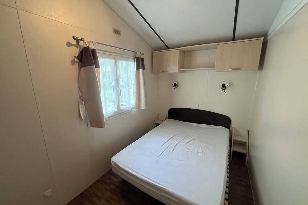 Mobil home climatisé tout confort avec terrasse – entre mer & Camargue in Lunel, Côte d'Améthyste