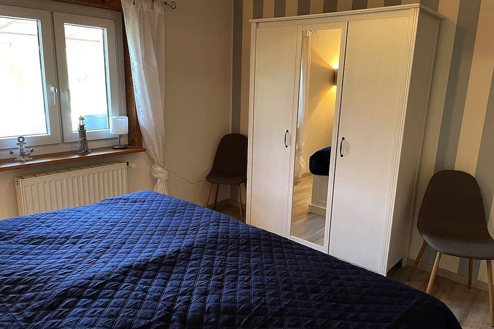 Charmanter Holz-Bungalow hinter dem Deich \"Preussenhuus\" in Samtgemeinde Land Wursten, Cuxland