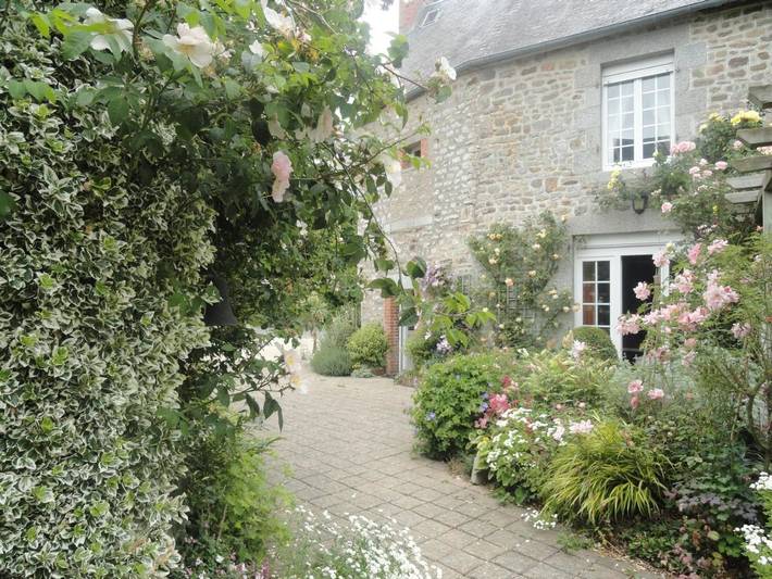 Chambre d’hôte pour 2 personnes, avec Terrasse ainsi que Jardin et Vue