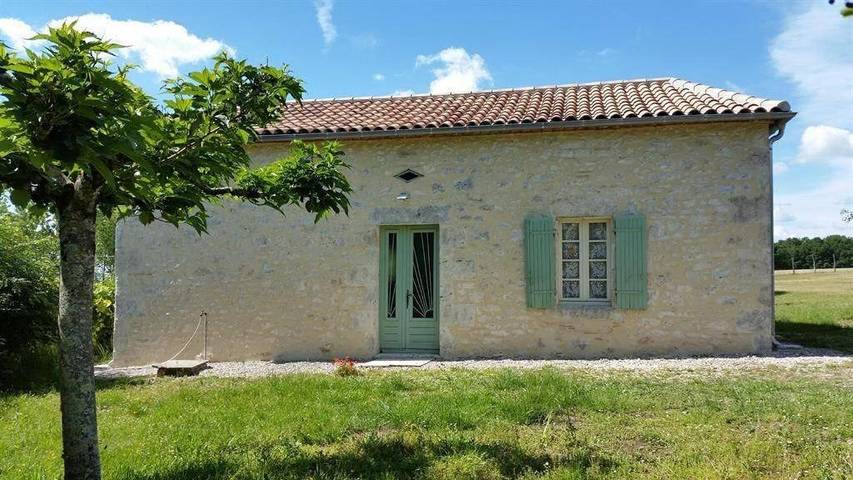 Location de vacances pour 5 personnes, avec piscine et jardin à Saint-Étienne-de-Villeréal - 2