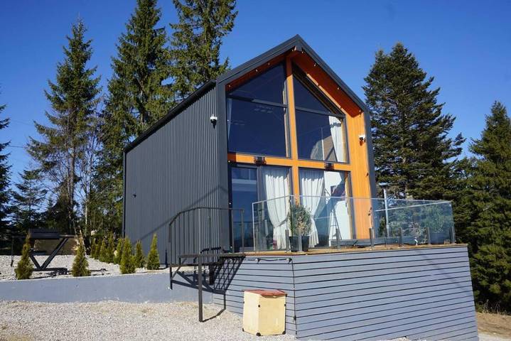 Chalet für 4 Personen, mit Garten und Whirlpool in der Ukraine