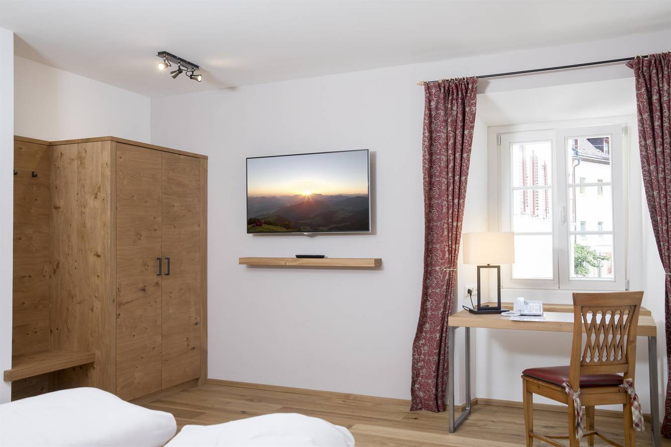 Komfort Doppelzimmer in Brixlegg, Kaisergebirge