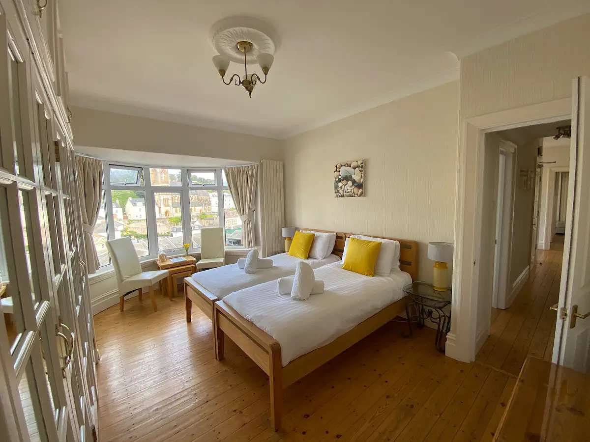 Ferienhaus für 8 Personen mit Terrasse in Torquay, Torbay