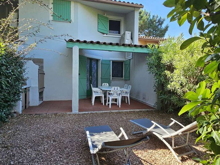 Klimatisierte Mini-Villa 250m vom Strand von St. Cyprien in San Ciprianu, Lecci