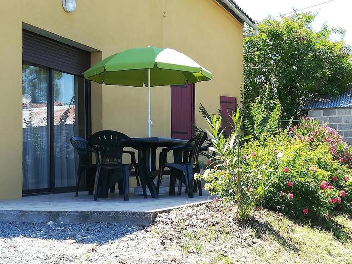 Location de vacances pour 4 personnes, avec jardin et vue, animaux acceptés à Pomport - 3