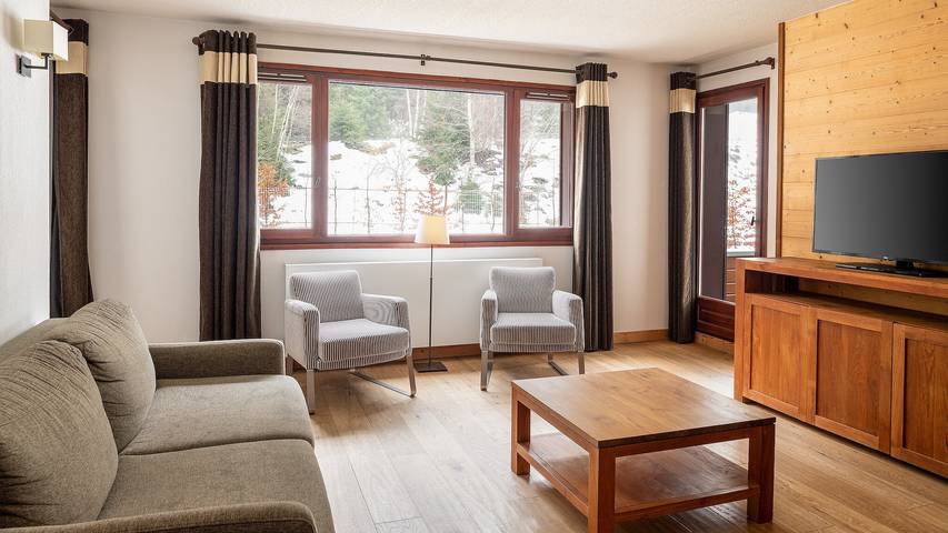 Appartement entier, Appartement de vacances pour 6 personnes avec balcon in Vallorcine, Région de Bonneville
