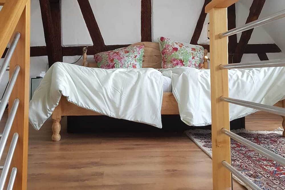 Ganze Wohnung, Zauberhafte Wohnung im Rheingau für zwei Personen in Erbach, Eltville am Rhein