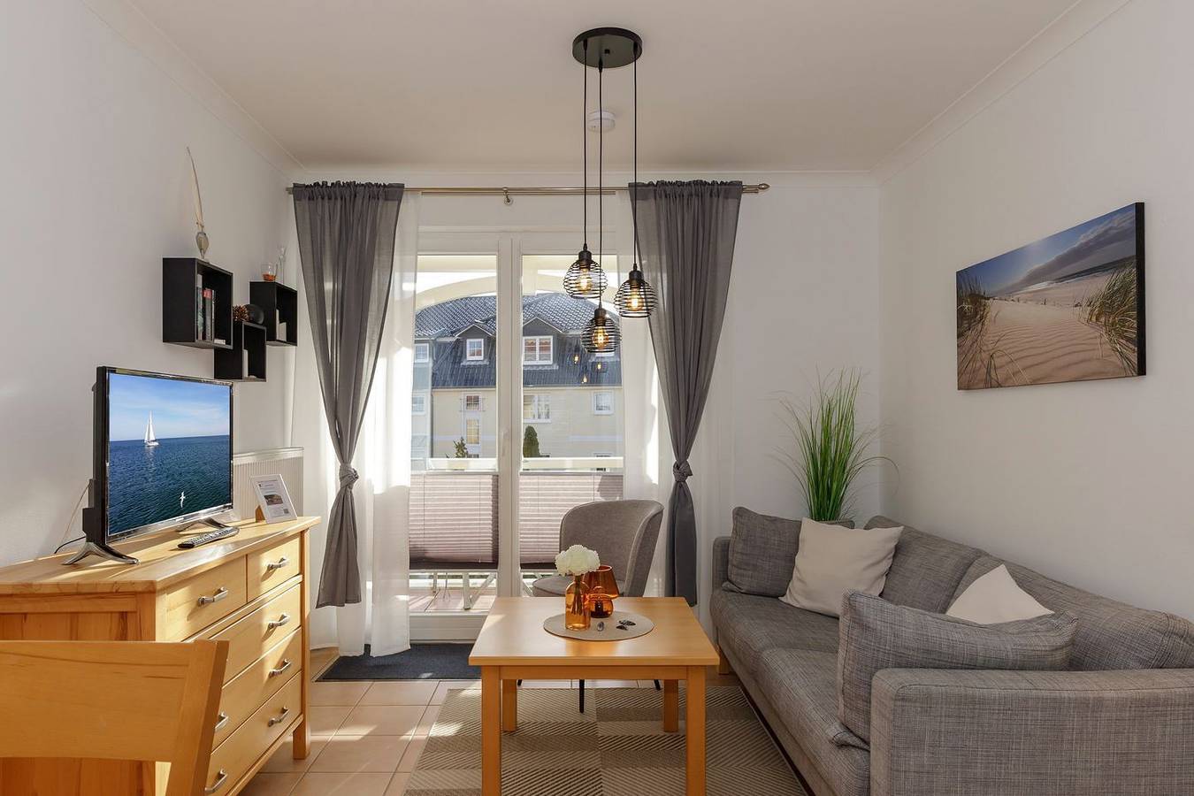 Apartamento entero, Ferienwohnung mit Südbalkon - 100 m zur Ostsee inkl. Nutzung vom Saunabereich! in Ostseebad Kühlungsborn, Kühlungsborn