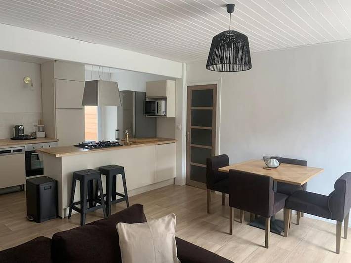 Gîte pour 4 personnes, avec jardin à Vessey