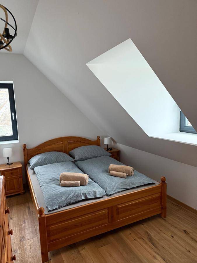 Villa für 12 Personen, mit Terrasse und Ausblick sowie Seeblick und Garten, mit Haustier am Balaton - 3