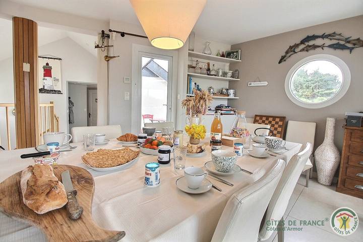 Chambre d’hôte pour 6 personnes, avec jardin en Cotes-d'Armor - 2