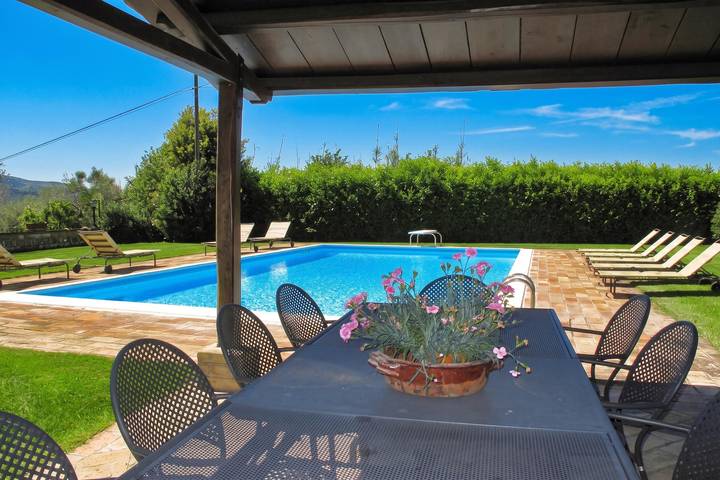 Ferienhaus für 12 Personen, mit Pool und Terrasse, kinderfreundlich in Umbrien - 3